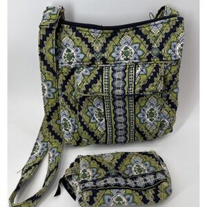 Vera Bradley Cambridge Retired Green Cross Body Purse W/ Matching Wallet‎